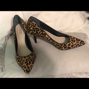 Leopard heels.